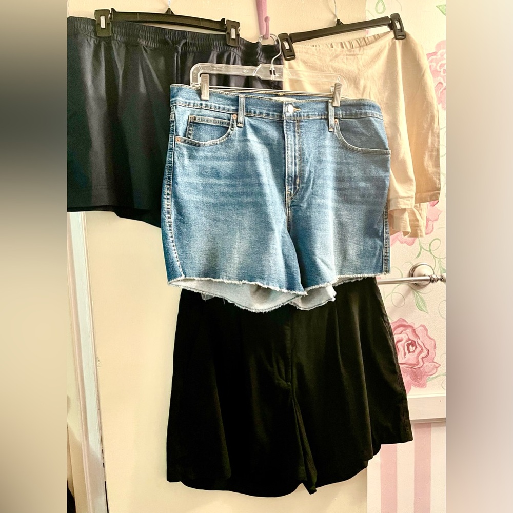LOT of (4) Items - (3) Women’s Shorts AND (1) Skort    All (4) are SIZE 16 / XL
